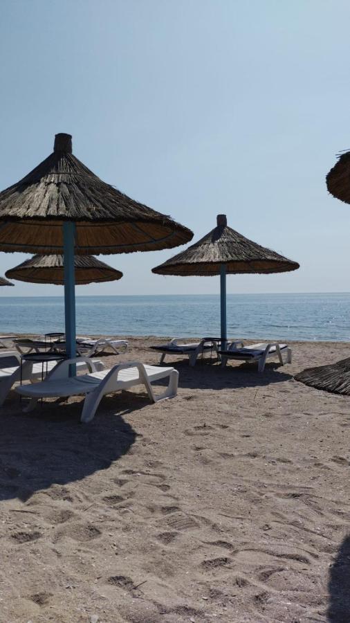 Blaxy Resort Stefi Cu Acces La Piscine Gratuit Douăzeci şi Trei August Eksteriør bilde