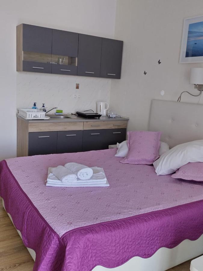 Blaxy Resort Stefi Cu Acces La Piscine Gratuit Douăzeci şi Trei August Eksteriør bilde