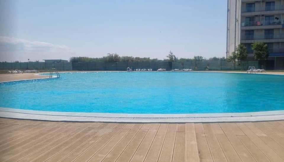 Blaxy Resort Stefi Cu Acces La Piscine Gratuit Douăzeci şi Trei August Eksteriør bilde